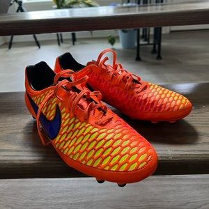 Nike Men’s Soccer Cleats, US 11